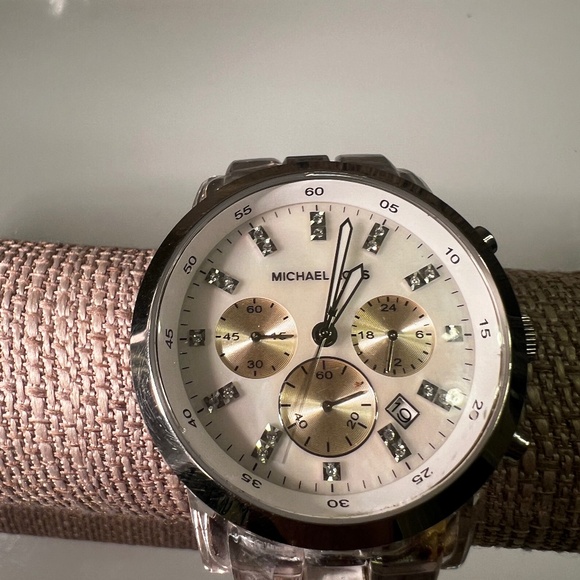 Michael Kors Jewelry - SOLD Michael Kors Silver 5235 Watch New Battery and Clear 5.5” Band